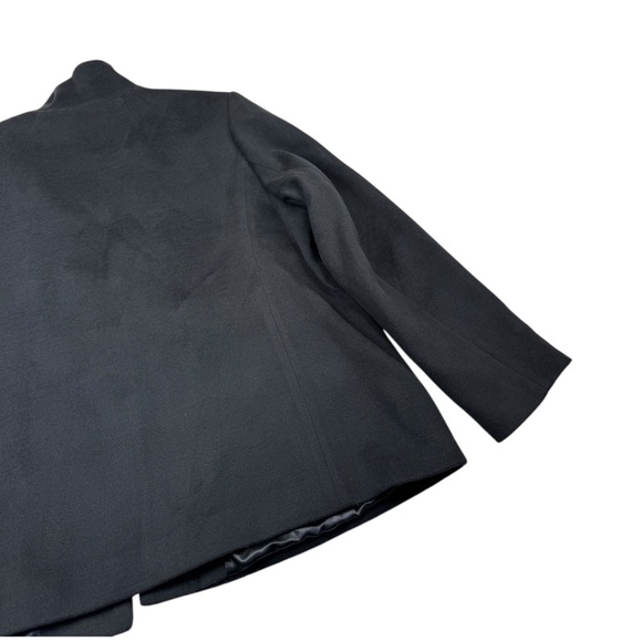 Lands' End Fully Lined Peacoat Jacket/Coat - Picture 4 of 16